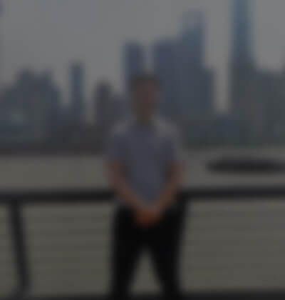 陶州在婚介所公司征婚相亲的照片