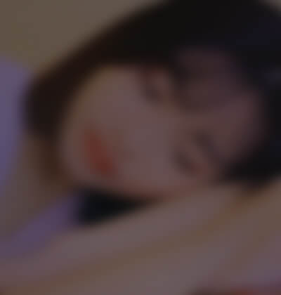 解雅在婚介所征婚照片
